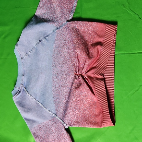 Gymshark womens long sleeve top multi color blues and purple multiple sizes - Picture 3 of 4